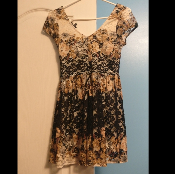 🏷️2/$15 Top Shop Floral Lace A-Line Dress - Picture 1 of 8
